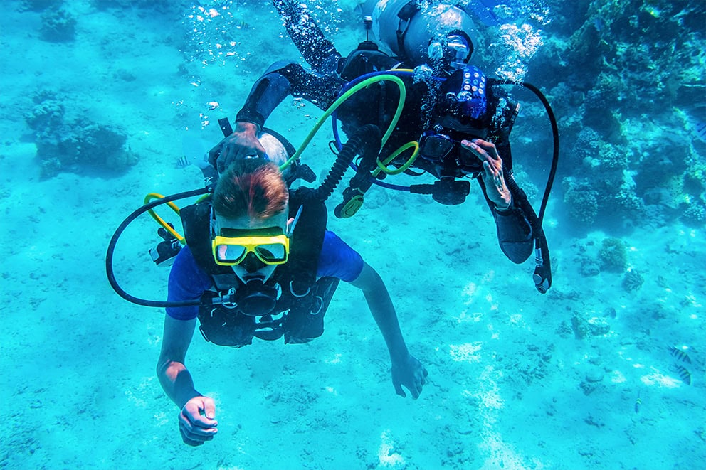 the ultimate scuba diving gear checklist